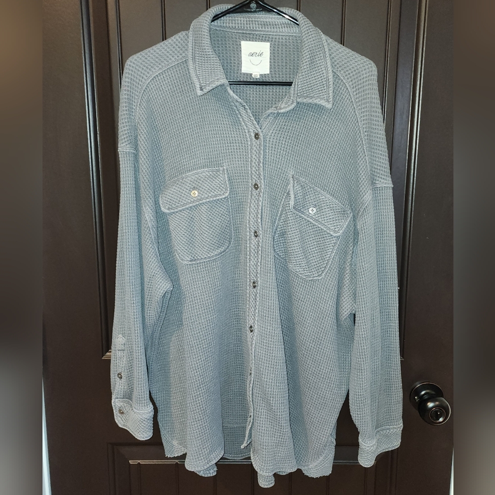 Aerie Gray Waffle Button-Up Shirt, Size M